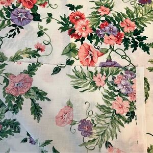 Cranston print Works Company, VIP screen print 2 yards flower and vine print